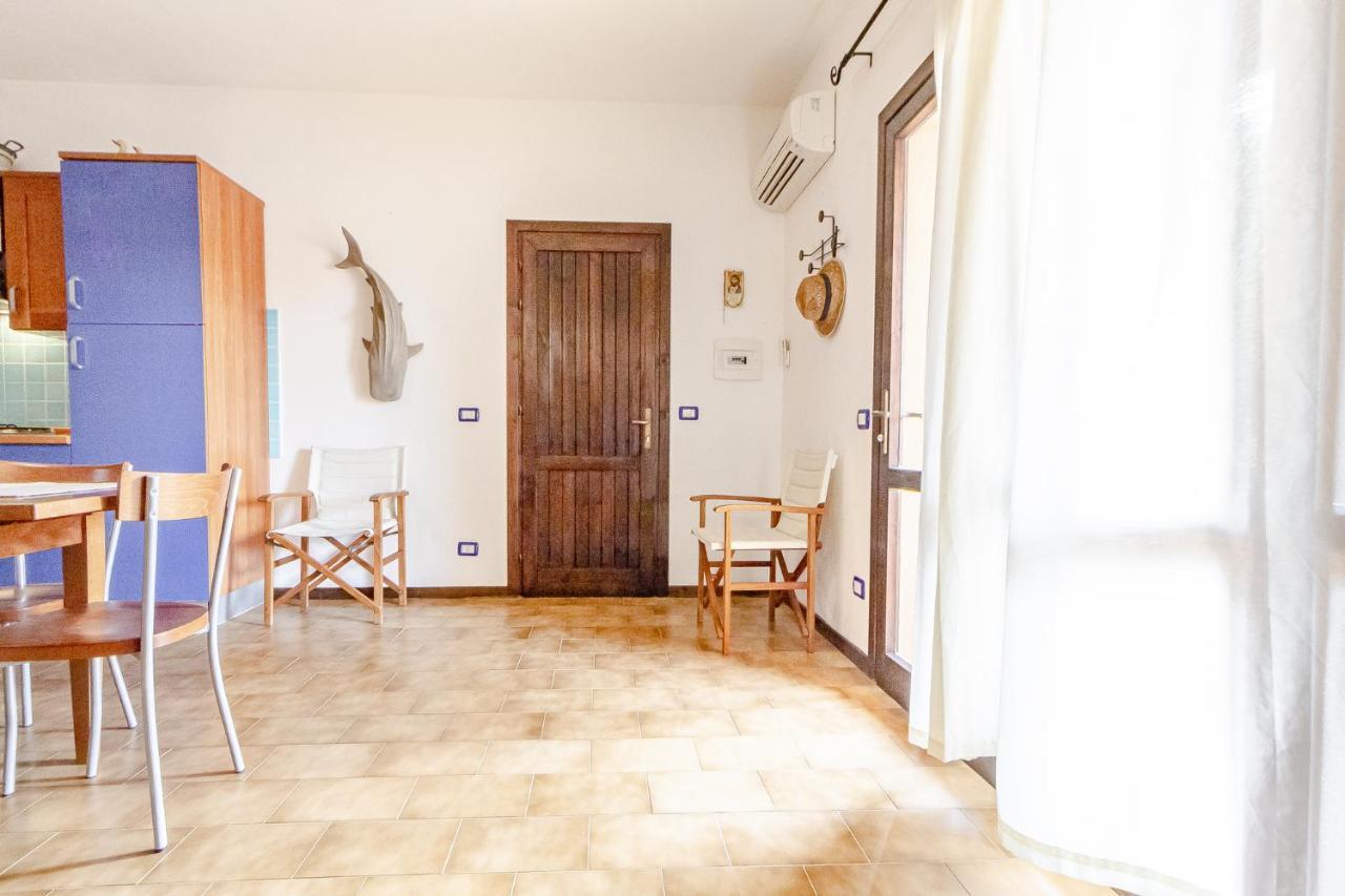 イーゾラ・ロッサRelax Family House Al Mareアパートメント エクステリア 写真